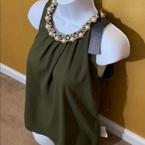 EMBELLISHED PEARL  NECK Shirt /L.